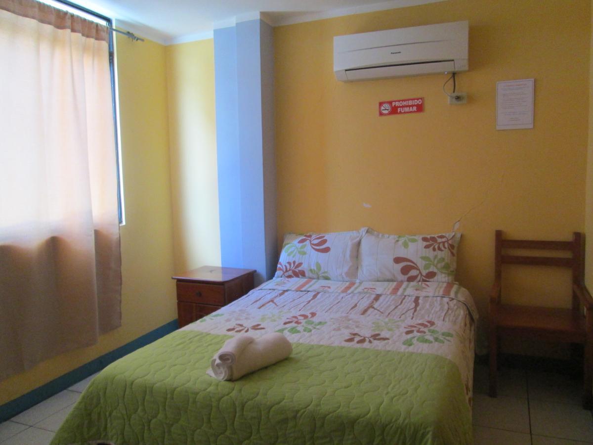 بويرتو بكويريزو مورينو Hostal Leon Dormido المظهر الخارجي الصورة