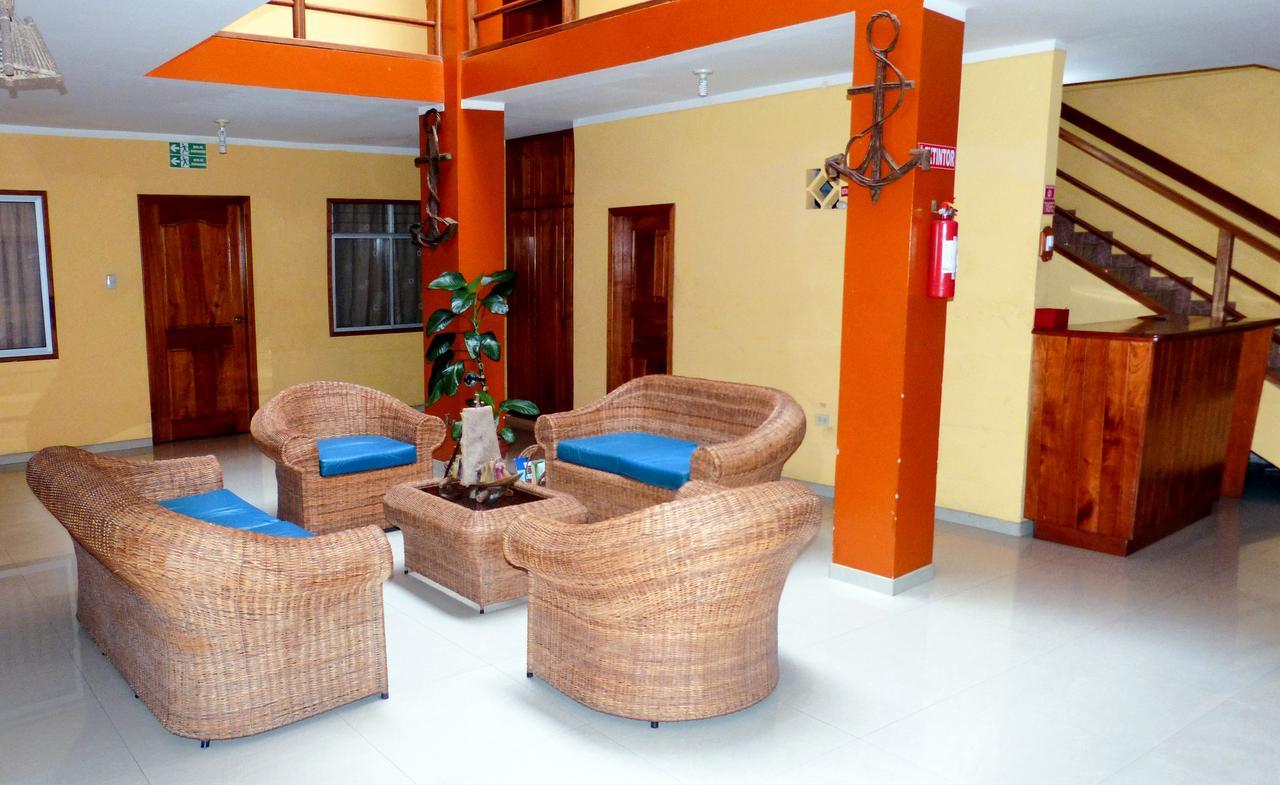 بويرتو بكويريزو مورينو Hostal Leon Dormido المظهر الخارجي الصورة